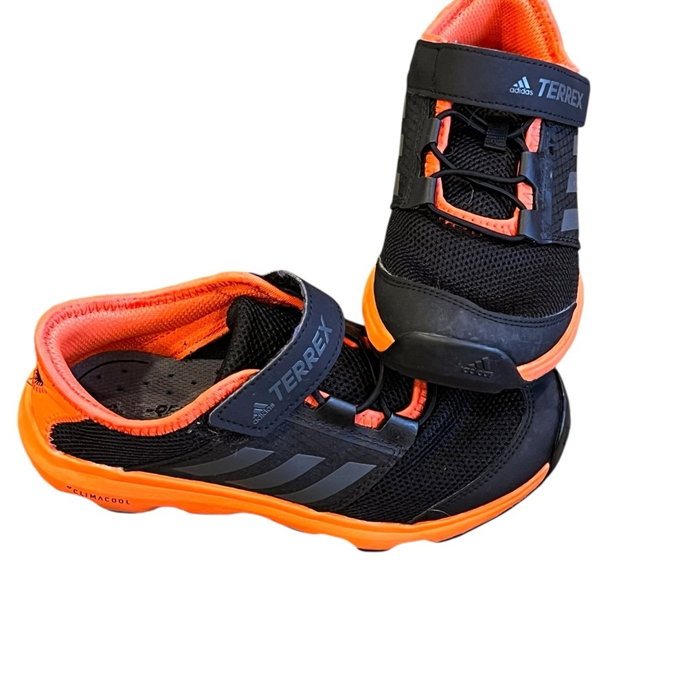 Adidas Terrex, Boy’s Black and Orange Velcro Sneakers, Size 2 1/2